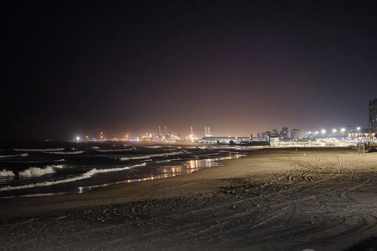 Ashdod's beach at night, from HaKshatot beach towards the port