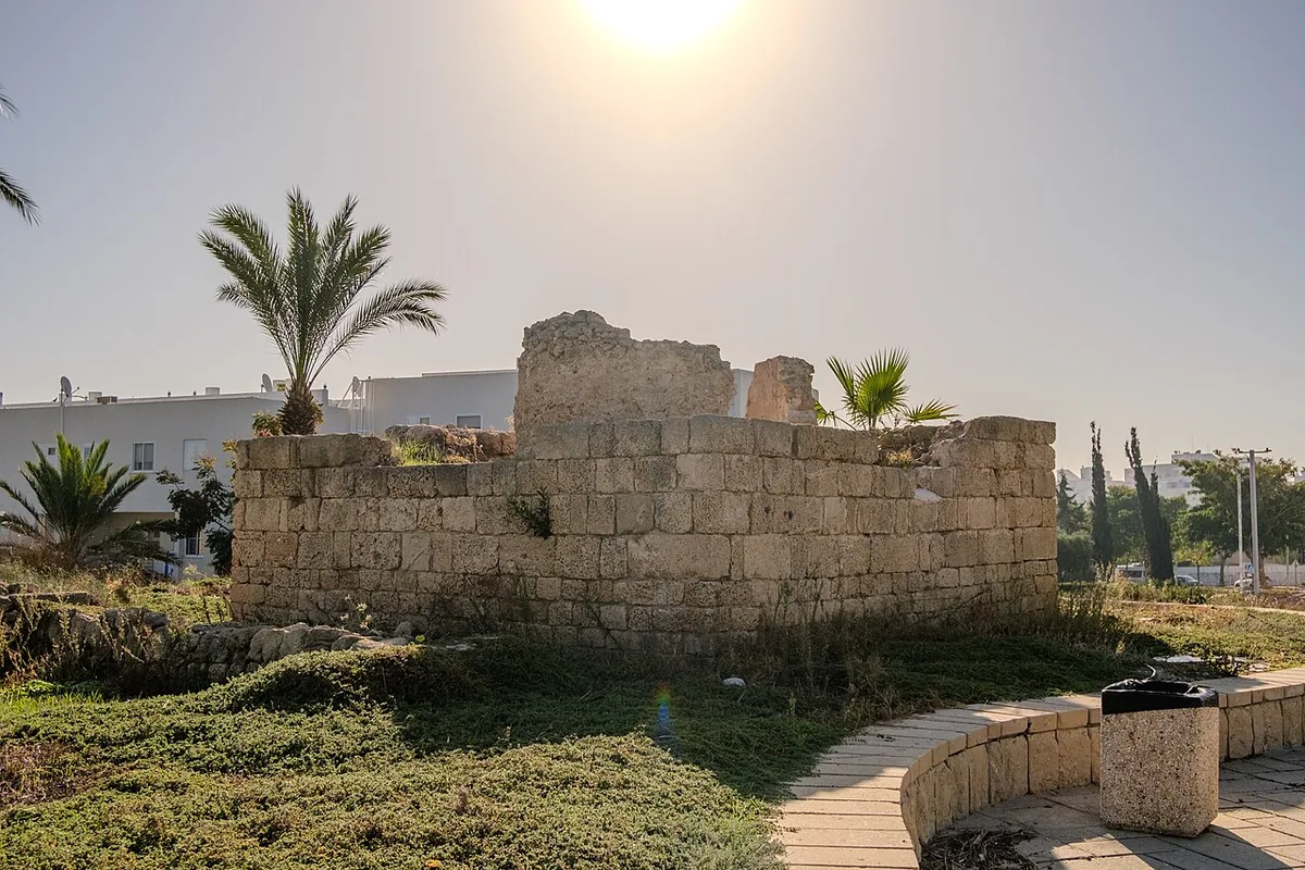 The Ashdod-Yam signal tower (HaMitzadit) in Rova Tet-Vav, December 2023